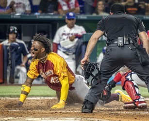 Ronald Acuña Jr, Venezuela set to take on Puerto Rico in WBC - Battery Power