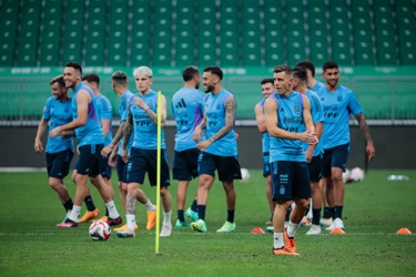 11579610 - Argentina soccer team training session ahead of FIFA