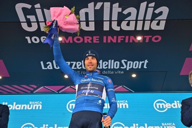 2023 Giro D' Italia 106 Competizione Blue King of The Mountains
