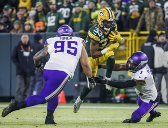 11217412 - Minnesota Vikings at Green Bay PackersSearch