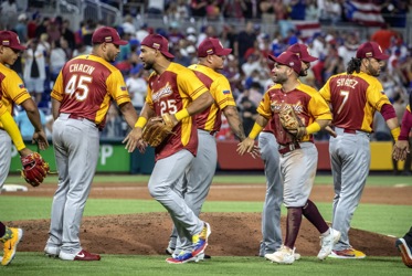 Ronald Acuña Jr, Venezuela set to take on Puerto Rico in WBC - Battery Power